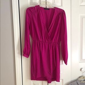 Bright pink dress 👗